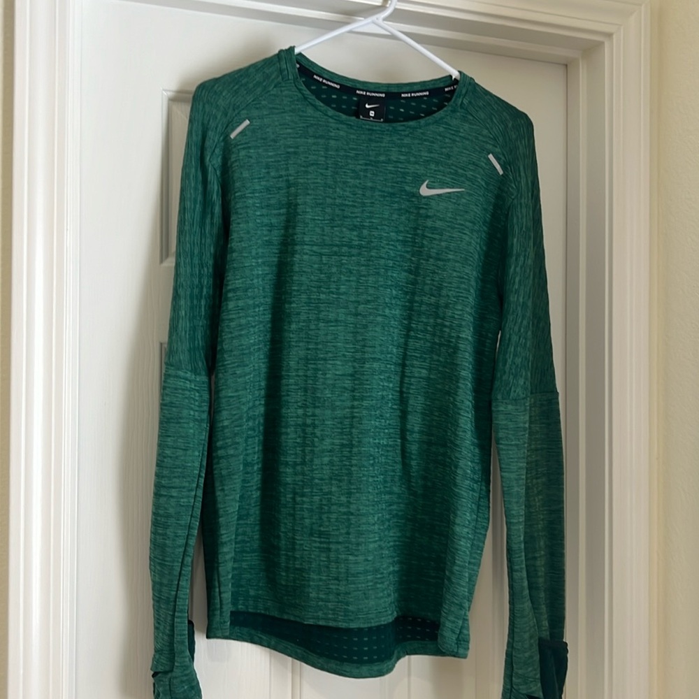 Men’s Nike Running Therma Fit Repel, Size Medium